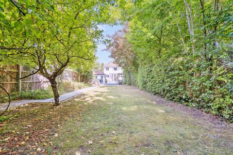 3 bedroom detached house for sale, Watford WD19
