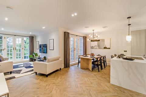 2 bedroom apartment for sale, Eastbury Avenue, Northwood HA6
