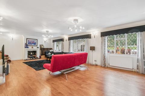 7 bedroom detached house for sale, Northwood HA6