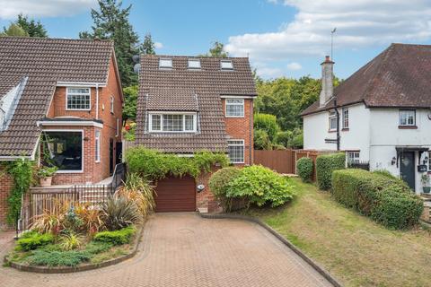 5 bedroom detached house for sale, Watford WD19