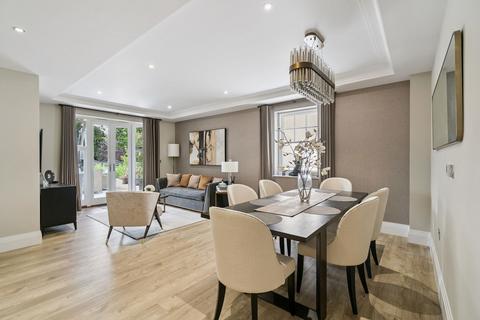 3 bedroom ground floor flat for sale, Belgrave House, Northwood HA6