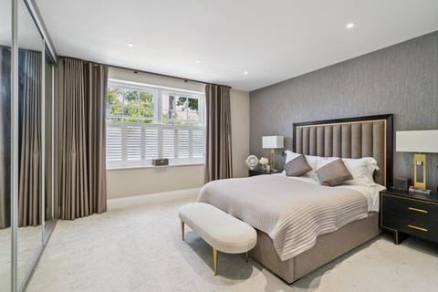 3 bedroom ground floor flat for sale, Belgrave House, Northwood HA6