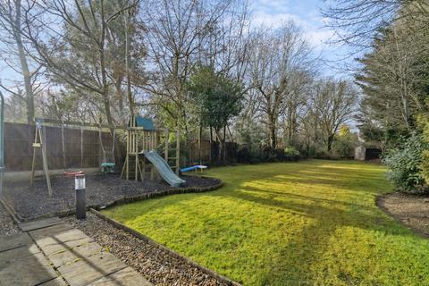 4 bedroom detached house for sale, Northwood HA6