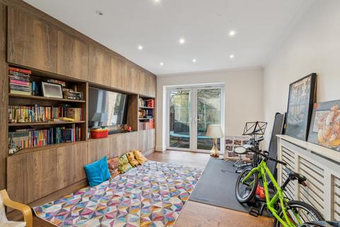 4 bedroom detached house for sale, Northwood HA6