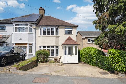 3 bedroom semi-detached house for sale, Vivian Close, Watford WD19