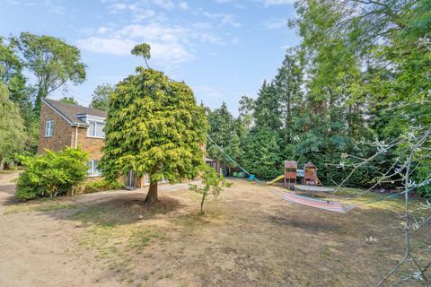 undefined, 7a Nancy Downs, Watford WD19