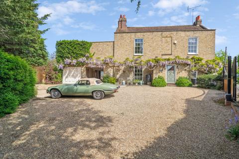 Gatehill Road, Northwood HA6