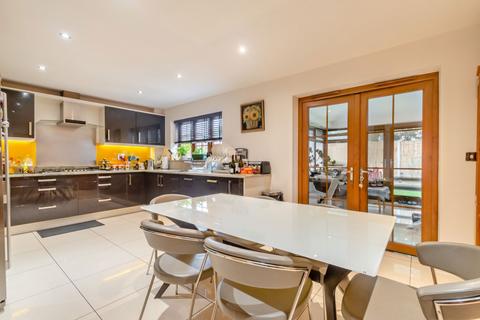 undefined, Bishop Ramsey Close, Ruislip HA4