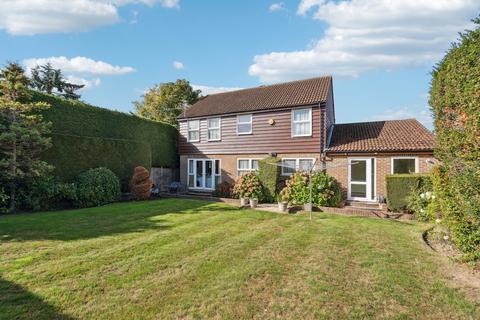 4 bedroom detached house for sale, Northwood HA6