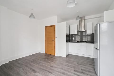 1 bedroom apartment for sale, Northwood HA6