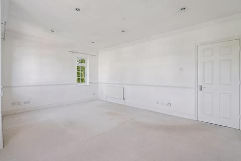 2 bedroom apartment for sale, Eastbury Avenue, Northwood HA6