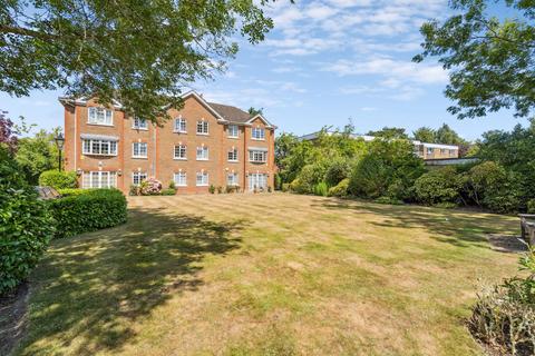 2 bedroom apartment for sale, Flat  Admirals Court, Eastbury Avenue, Northwood HA6