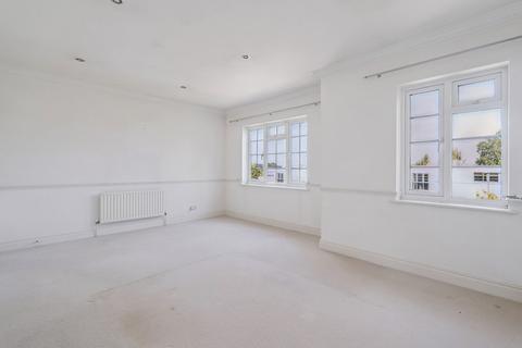 2 bedroom apartment for sale, Flat  Admirals Court, Eastbury Avenue, Northwood HA6