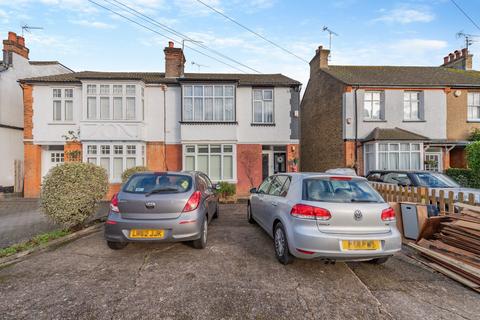 2 bedroom maisonette for sale, Northwood HA6