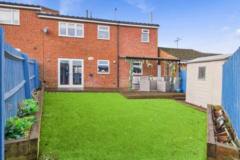 undefined, Caernarvon Close, Towcester, NN12