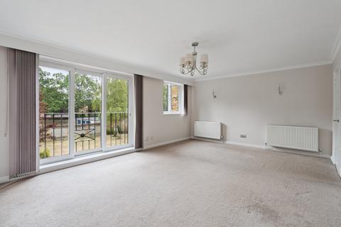 3 bedroom apartment for sale, 10-12 Eastbury Avenue, Northwood HA6