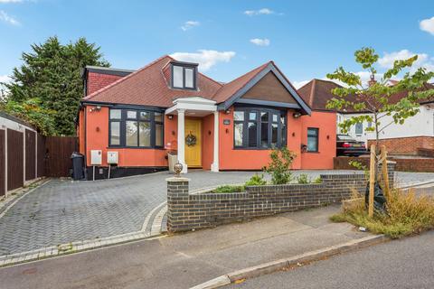 3 bedroom detached bungalow for sale, Hillside Crescent, Northwood HA6