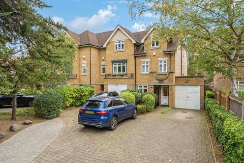 Wildwood, Northwood HA6