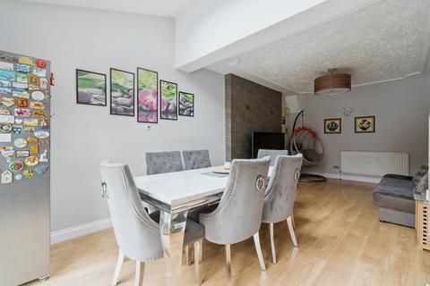 5 bedroom semi-detached house for sale, Watford WD19