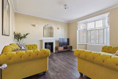 undefined, Chester Road, Northwood HA6