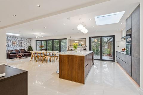 5 bedroom detached house for sale, Highfield Road, Northwood HA6