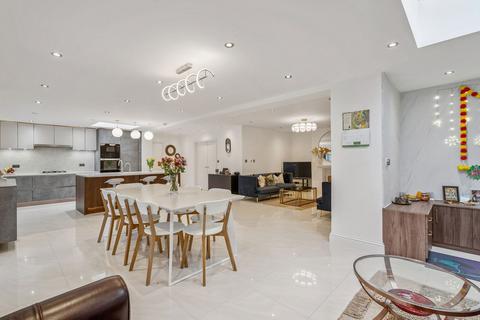 5 bedroom detached house for sale, Highfield Road, Northwood HA6