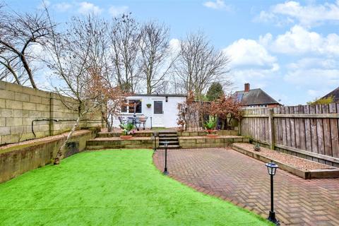 3 bedroom end of terrace house for sale, Padstow Road, Nottingham