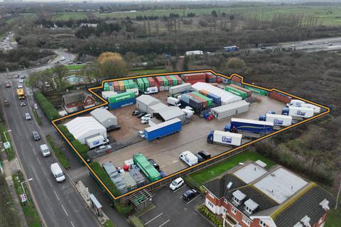 Storage to rent - Ruislip HA4
