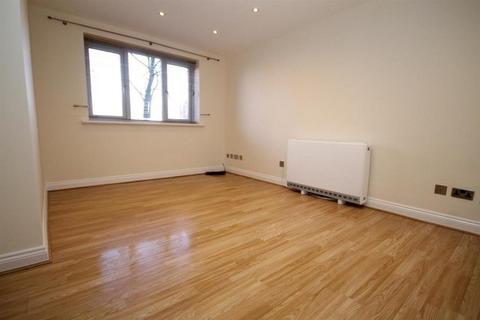 undefined, Mullards Close, Mitcham, CR4