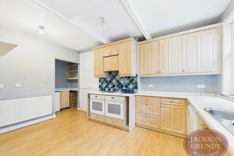 4 bedroom terraced house for sale, Abington Avenue, Abington, NN1 4QB