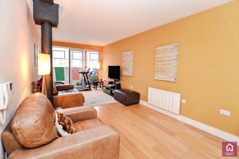 2 bedroom flat for sale, The Met Apartments, Northern Quarter, Manchester, M1