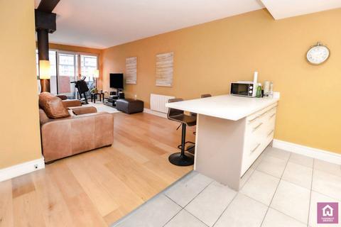 2 bedroom flat for sale, The Met Apartments, Northern Quarter, Manchester, M1