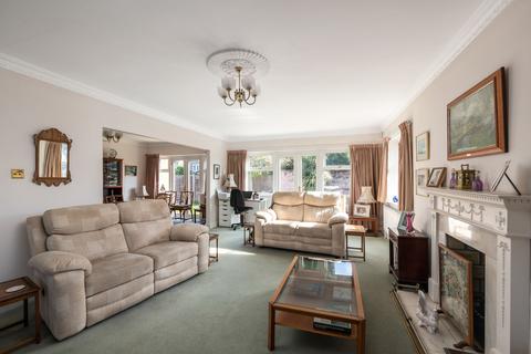 undefined, Evesham Road, Reigate, RH2