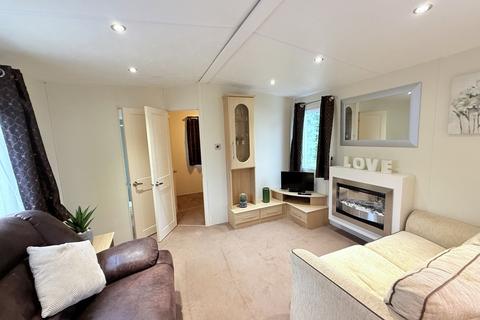 2 bedroom park home for sale, Breydon Water Holiday Park