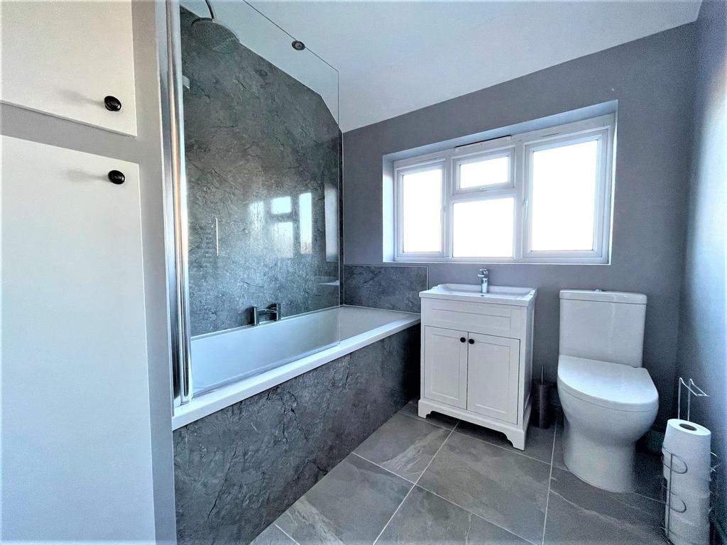 Photo 03