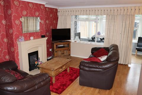 3 bedroom semi-detached house for sale, Emery Close, Walsall