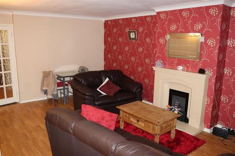 3 bedroom semi-detached house for sale, Emery Close, Walsall