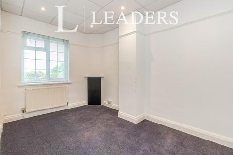2 bedroom flat to rent, Kingston Road, Epsom, KT19