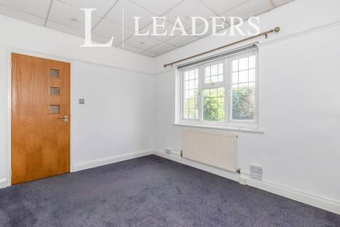 2 bedroom flat to rent, Kingston Road, Epsom, KT19