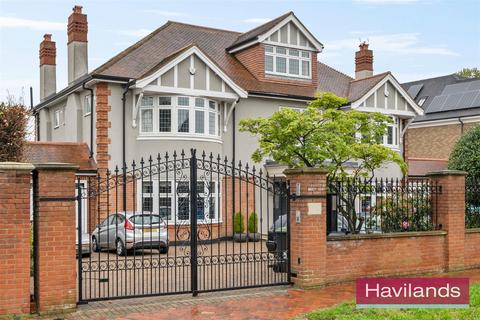 undefined, Broad Walk, Winchmore Hill