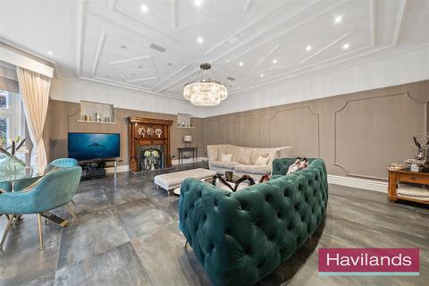 undefined, Broad Walk, Winchmore Hill