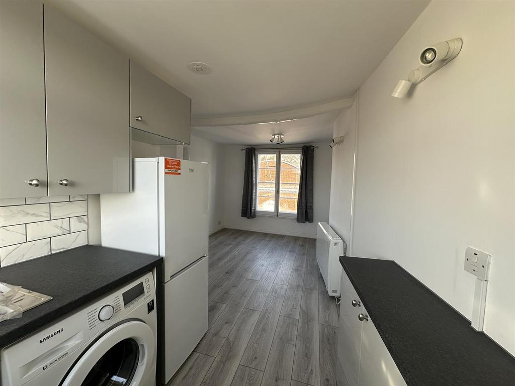 Living room/ Open plan kitchen