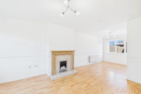 undefined, Lyn Court, Basingstoke RG21