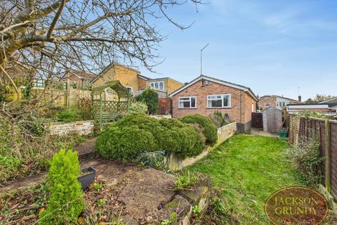 2 bedroom bungalow for sale, Parkfield Road, Long Buckby, NN6 7QJ