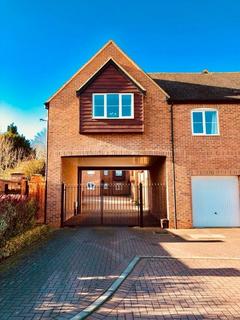 4 bedroom apartment to rent, Watling Street, Weedon, Northamptonshire NN7