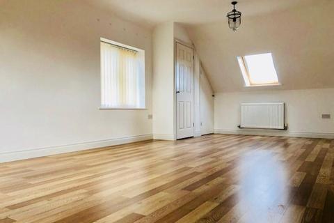 4 bedroom apartment to rent, Watling Street, Weedon, Northamptonshire NN7