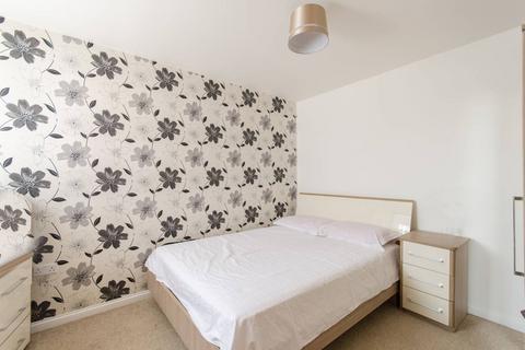 2 bedroom flat for sale, Stanley Road, South Harrow, Harrow, HA2