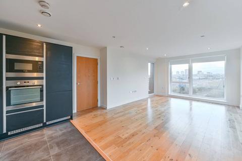 2 bedroom flat for sale, Oxborough House, 33 Eltringham Street, Wandsworth, London, SW18