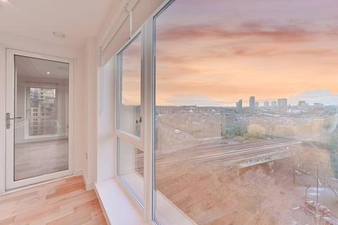 2 bedroom flat for sale, Oxborough House, 33 Eltringham Street, Wandsworth, London, SW18