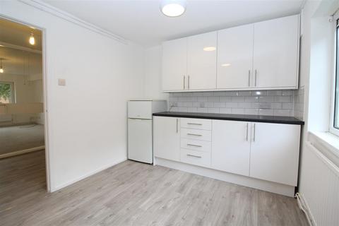 2 bedroom flat to rent, St Pauls Place, Hatfield Road, St Albans